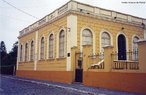 A Santa Casa de Paranagu  o hospital mais antigo do Paran. Foi fundada em 1835, com carter filantrpico. <br></br> Palavras-chave: Hospital, Santa Casa, Paranagu.